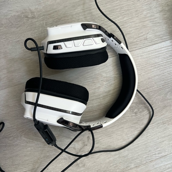 Logitech Headset G Series - Picture 2 of 4